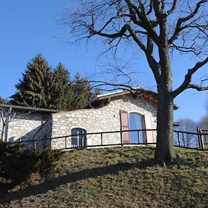 Mirabilia , Adrara San Rocco Italia
